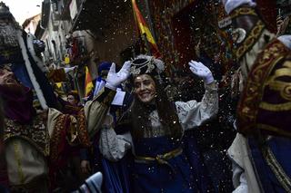 Najwspanialszy Orszak Trzech Króli 2023?! Świąteczny pochód w Hiszpanii zachwyca