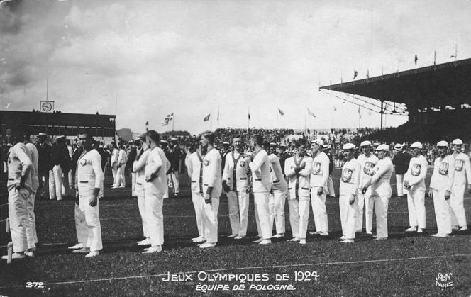Polska reprezentacja (57 osób) na igrzyska olimpijskie w Paryżu 1924