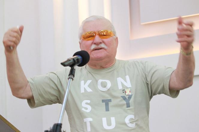 Wałęsa o Kaczyńskim Naczytał się książek”