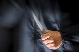 Potworny finał męskiej sprzeczki. 27-latek dźgnął kolegę nożem!