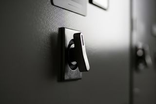 18-latek wyłączał prąd w Janikowie. Jakie zaskakujące hobby za tym stało?