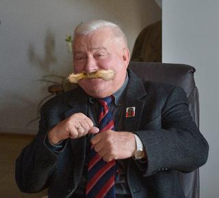 Wałęsa: wasy a'la CK dezerterzy