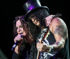 Legendarny muzyk sprzedaje swoje DNA. Klonujcie mnie!. Chce za to kupę kasy