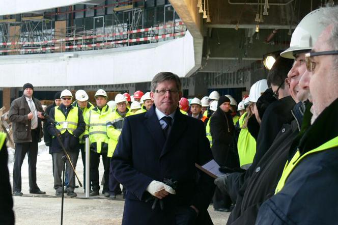 Minister Giersz na Stadionie Narodowym.jpg