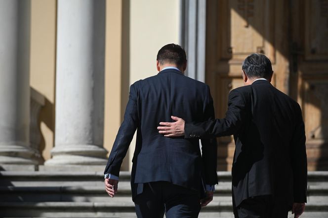 Chiński szef MSZ Wang Yi w Polsce. Spotyka się z Sikorskim i Nawrockim