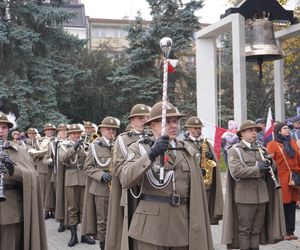  Uroczystości pod pomnikiem Józefa Piłsudskiego w Rzeszowie 