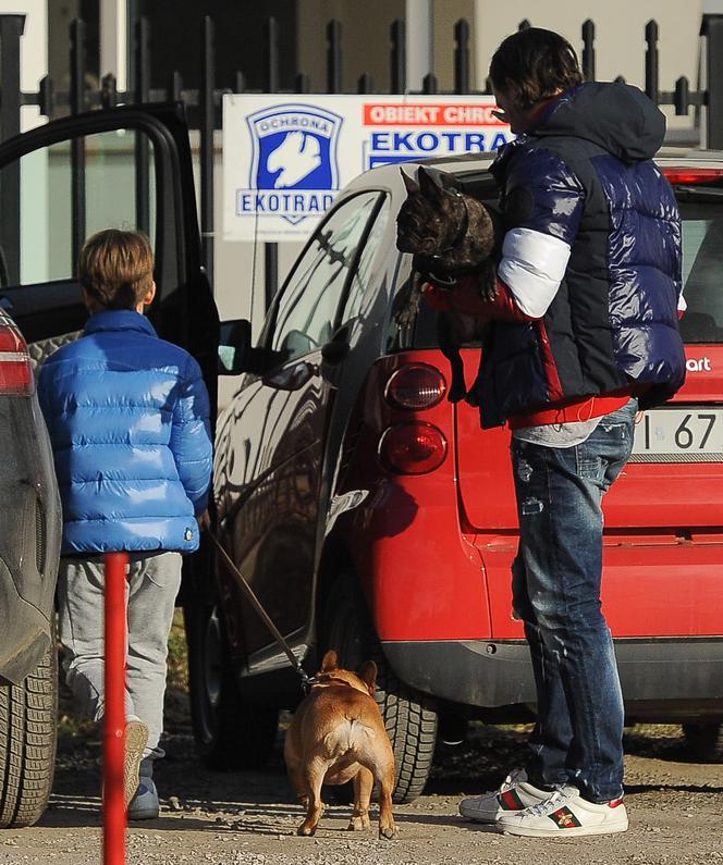 Rozenek odwiedziła pieska w szpitalu