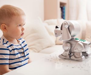 Wychowujesz dziecko z Pokolenia Beta? Stare zasady mogą już nie działać