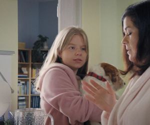 M jak miłość, odcinek 1872: Kinga (Katarzyna Cichopek), Lenka (Olga Cybińska)