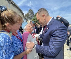 Karol Nawrocki z małżonką w USA. Tak przyjęto ich w Doleystown