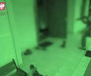 CBŚP rozbiło niebezpieczny gang z PIaseczna. 13 osób zatrzymanych