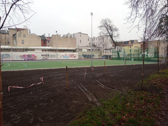 Postępy prac na boisku przy SP nr 17 w Grudziądzu