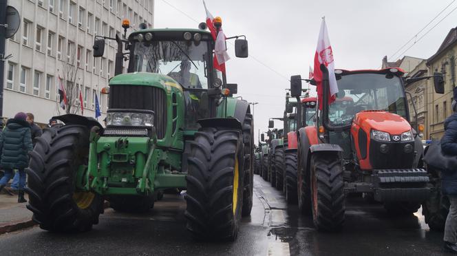 Strajk rolników w Bydgoszczy [ZDJĘIA]