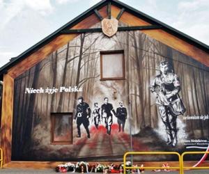 Wyraz pamięci. W Czernikowie odsłonięto mural pamięci Żołnierzy V Wileńskiej Brygady AK