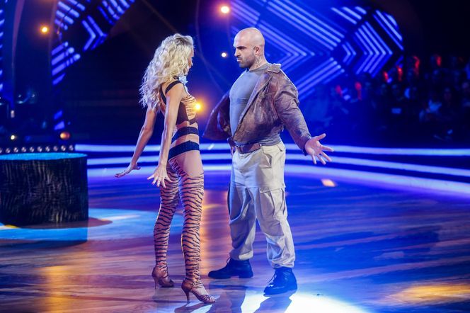 Błyskawiczna zmiana statusu. Akop Szostak w kwietniu się rozwiódł, a w czerwców oświadczył ponownie