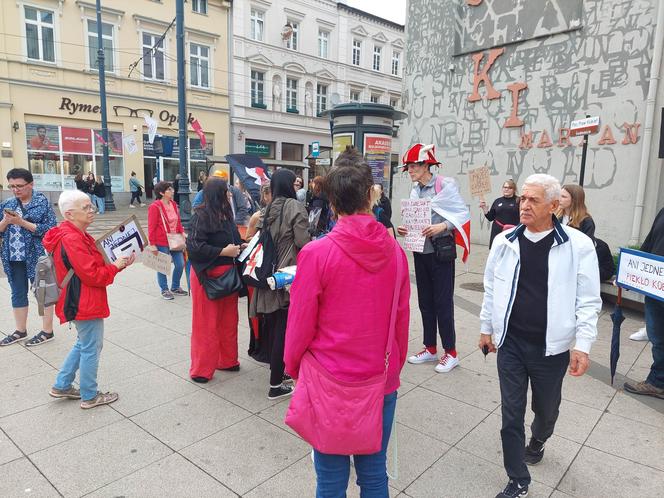 Protest kobiet w Bydgoszczy po śmierci ciężarnej pani Doroty. „Chcemy żyć w Europie XXI wieku”