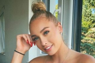 Piękna tenisistka uwielbia pokazywać się bez ubrań. Jej gorące zdjęcia stopiłyby lodowce. 25-latka robi to bez oporów 