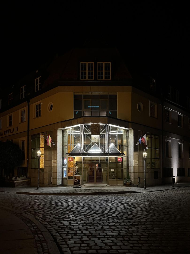 Hotel im. Jana Pawła II we Wrocławiu