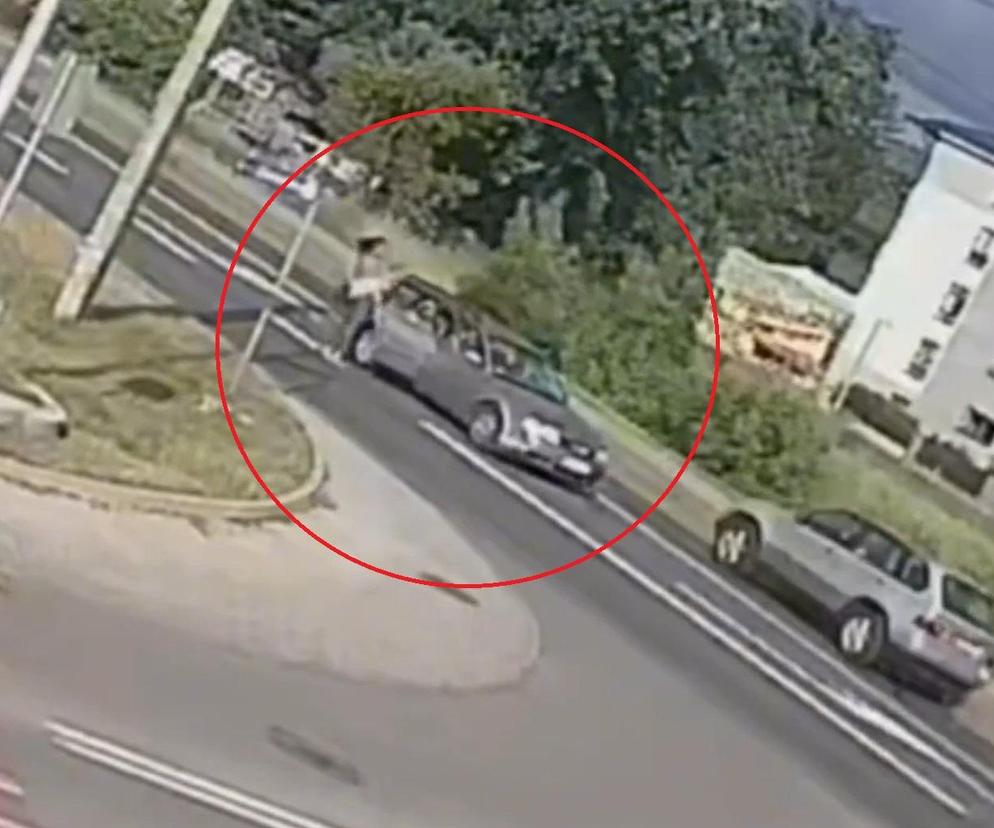 3-latka zadławiła się lizakiem. Matka z córką na rękach błagała o pomoc. Dramat w Augustowie