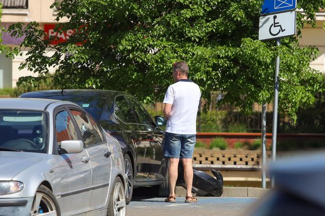 Starosta z Ostródy roztrzaskał służbowy wóz! Policja łaskawa dla polityka