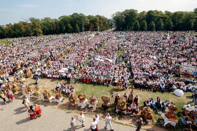 Dożynki Jasnogórskie 2024 z prezydentem Andrzejem Dudą