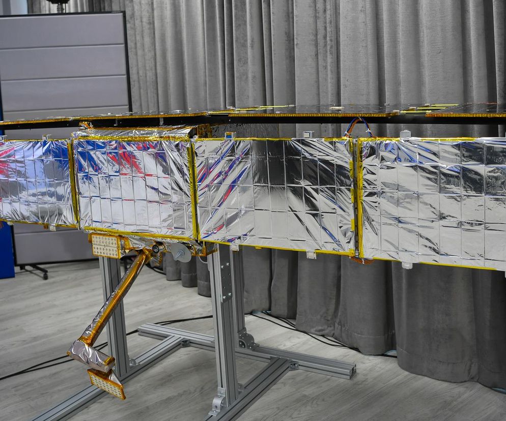Polskie satelity wojskowe