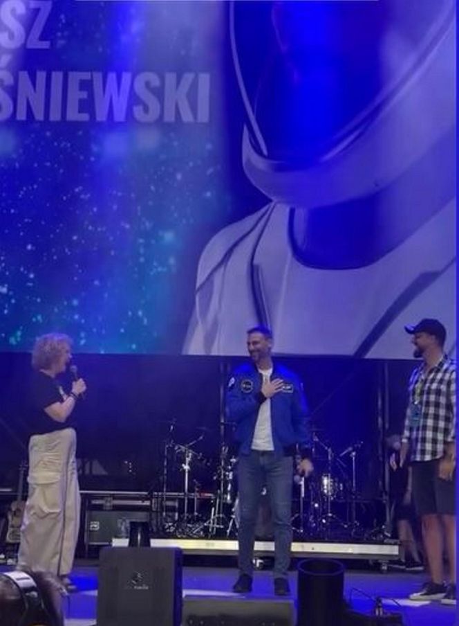 Doda zjechała Sławosza