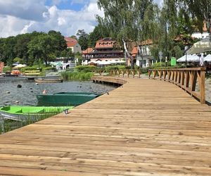 Ryn jeszcze piękniejszy. Pomosty przy nabrzeżu zostały odnowione