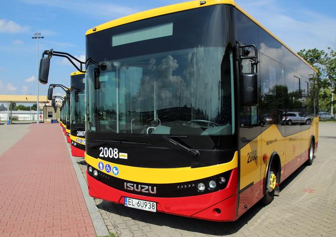 Nowe, niskopodłogowe autobusy miejskie wyjechały na ulice Łodzi