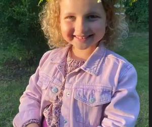 M jak miłość na planie. Pola (Hania Nowosielska)