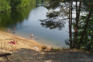 To miejsce idealne na weekendowy wypoczynek. Można dotrzeć tu rowerem!