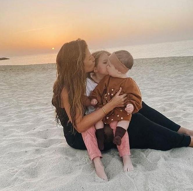 Anna Lewandowska zdradziła, dlaczego wybrali z Robertem imiona Klara i Laura dla swoich córek