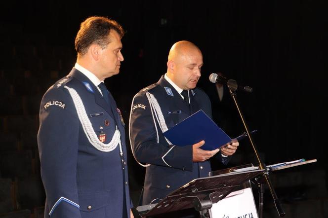 Komenda Miejska Policji w Tarnowie ma nowego komendanta. Marcin Sak zastąpił Mariusza Dymurę