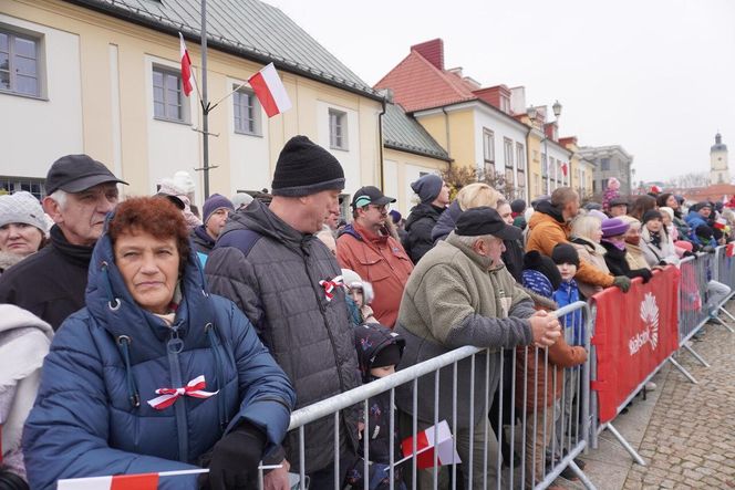 Tak białostoczanie uczcili Narodowe Święto Niepodległości 2024 w Białymstoku [ZDJĘCIA]