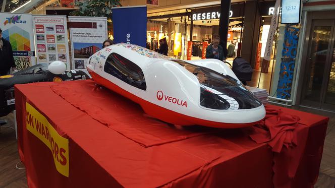 Premiera bolidu studentów Politechniki Łódzkiej [ZDJĘCIA]