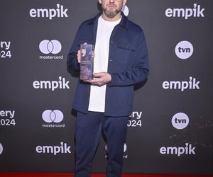 KęKę w żałobie. Jego słowa o mamie łamią serca fanów