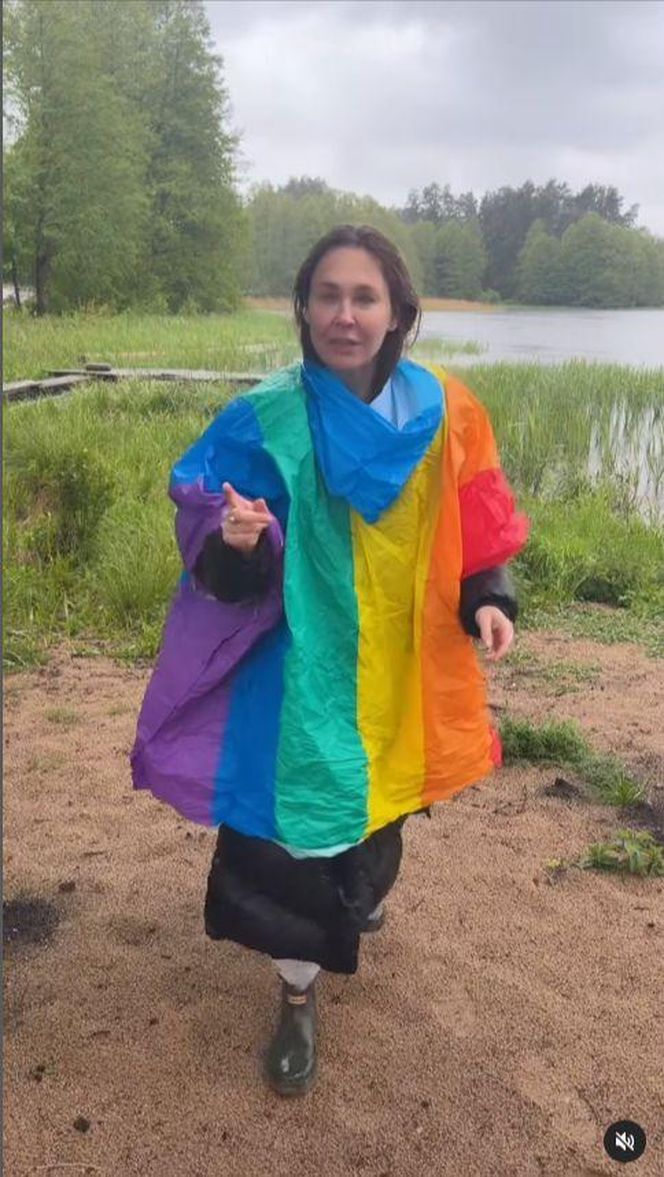 Gwiazda „Klanu” rozebrała się dla Trzaskowskiego!?