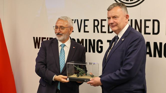Wiceminister Bejda na targach IDEF w Stambule