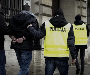 Po 26 latach rozwikłali sprawę zabójstwa listonosza. Sprawca strzelił mu w głowę, a zwłoki schował do bagażnika
