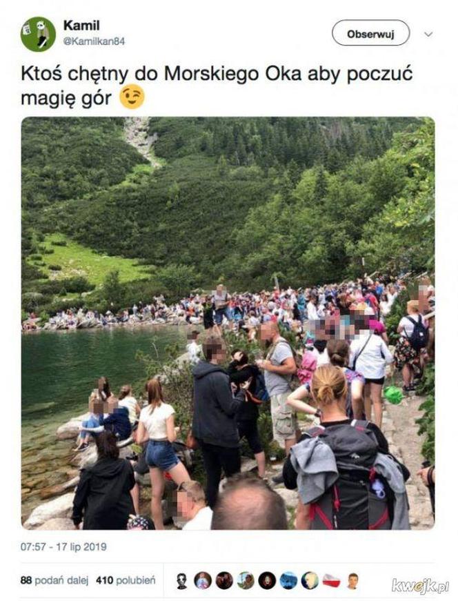 Najlepsze memy o turystach w górach. Te obrazki znane z Tatr bawią do łez 