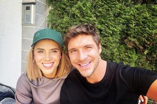 M jak miłość po wakacjach 2023. Marcin Mikołaj Roznerski), Kama (Michalina Sosna) na planie