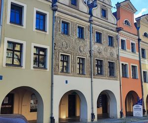 Zabytki stoją tu jeden przy drugim. To dolnoslaskie miasto wygląda jak z pocztówki, ale bez tłumów 
