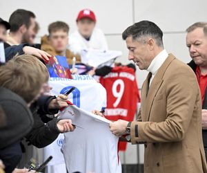 Robert Lewandowski z zegarkiem wartym kawalerkę przyjechał na kadrę! Na ręce miał prawdziwą fortunę
