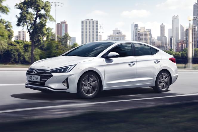 Hyundai Elantra lifting 2019