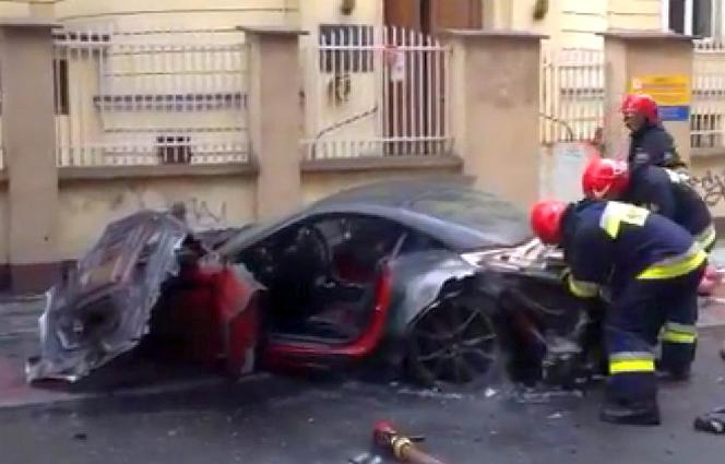 Ferrari California pożar Warszawa
