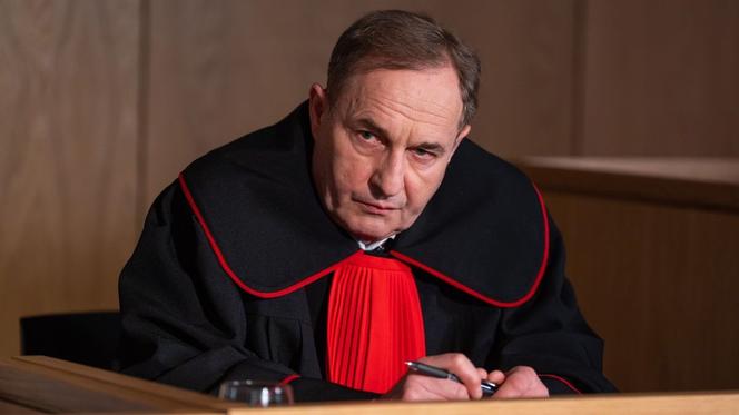 Na dobre i na złe odc. 849. Prokurator Siekierski (Marek Kalita)