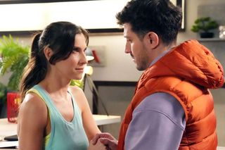 Barwy szczęścia odc. 3045. Justin (Jasper Sołtysiewicz), Regina (Kamila Kamińska)