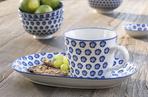 Biało-niebieska porcelana i ceramika