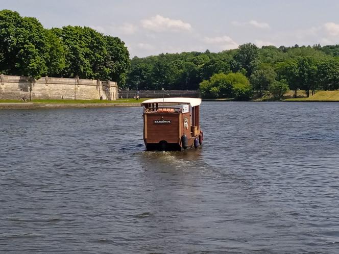 Krakowski Tramwaj Wodny wznowił kursy! Ile kosztują bilety?