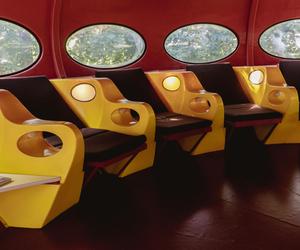 Futuro House - zdjęcia fińskiego domku letniskowego w kształcie UFO w WeeGee Exhibition Centre
